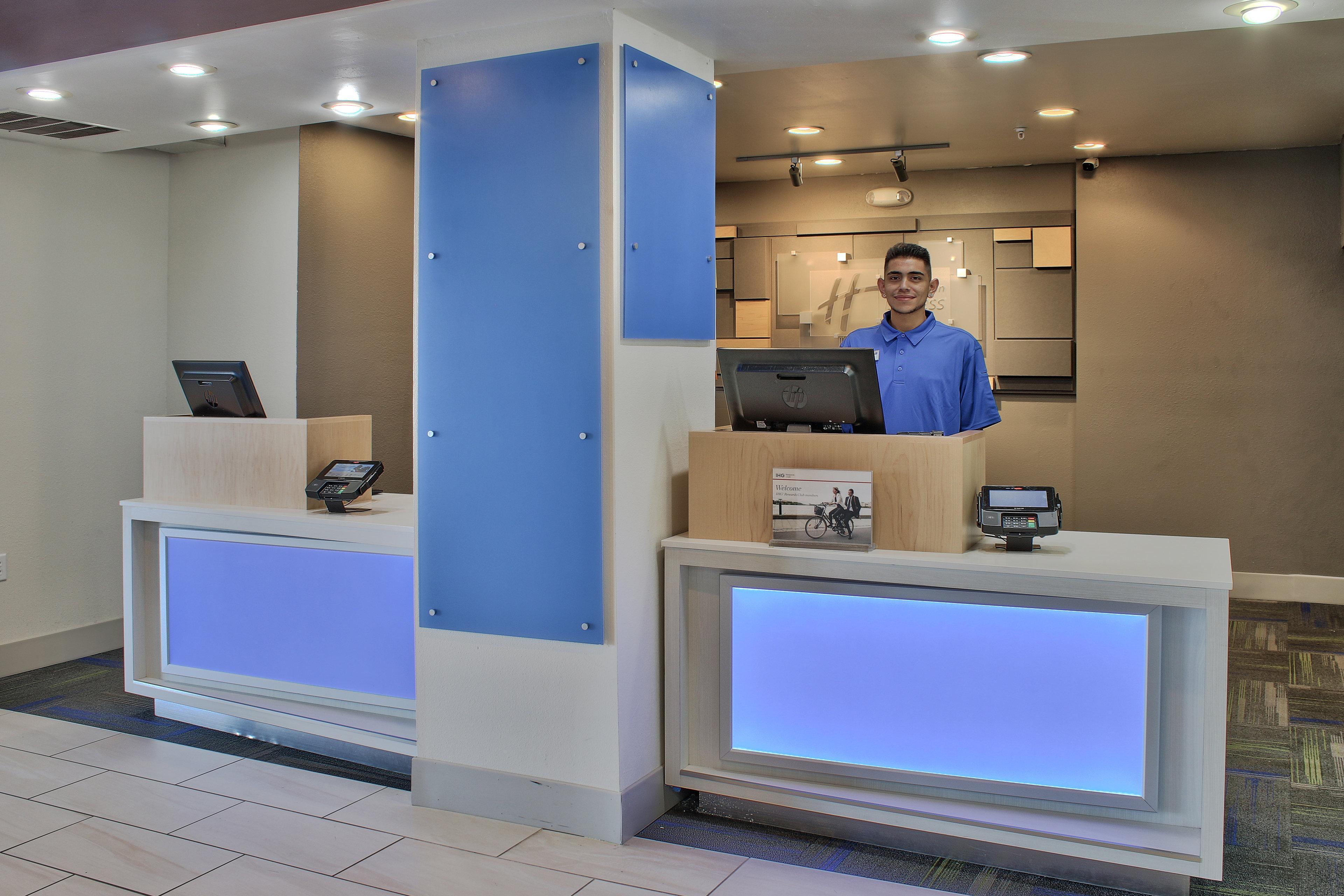 Holiday Inn Express Santa Rosa By Ihg Ngoại thất bức ảnh